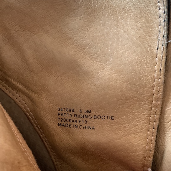 Frye Patty Riding Bootie Black Leather Block Heel Size 6.5 - Picture 7 of 11